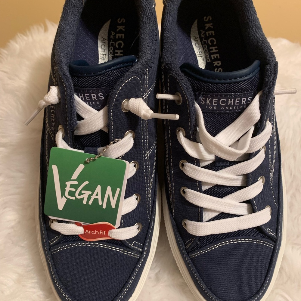 SKECHERS ladies Arcata Vegan Navy Blue Arch Fit sneakers size 8.5 NIB NWT - Picture 4 of 14